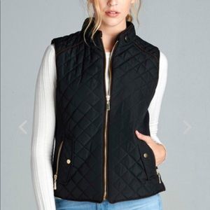 Active USA quilted vest with tags size small